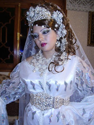 سحر التكشيطة المغربية تكشيطة بيضاء للعروس2